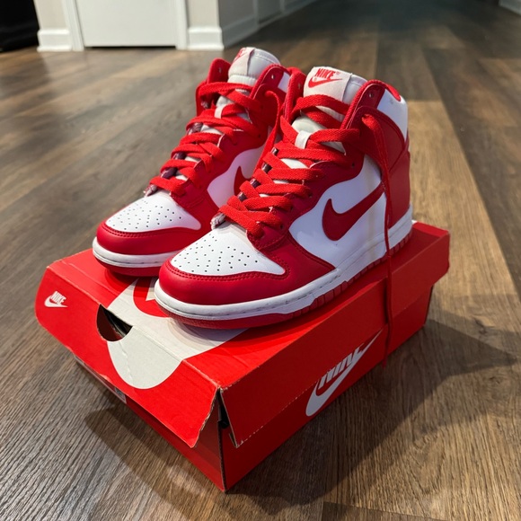 Nike dunks - Picture 3 of 4